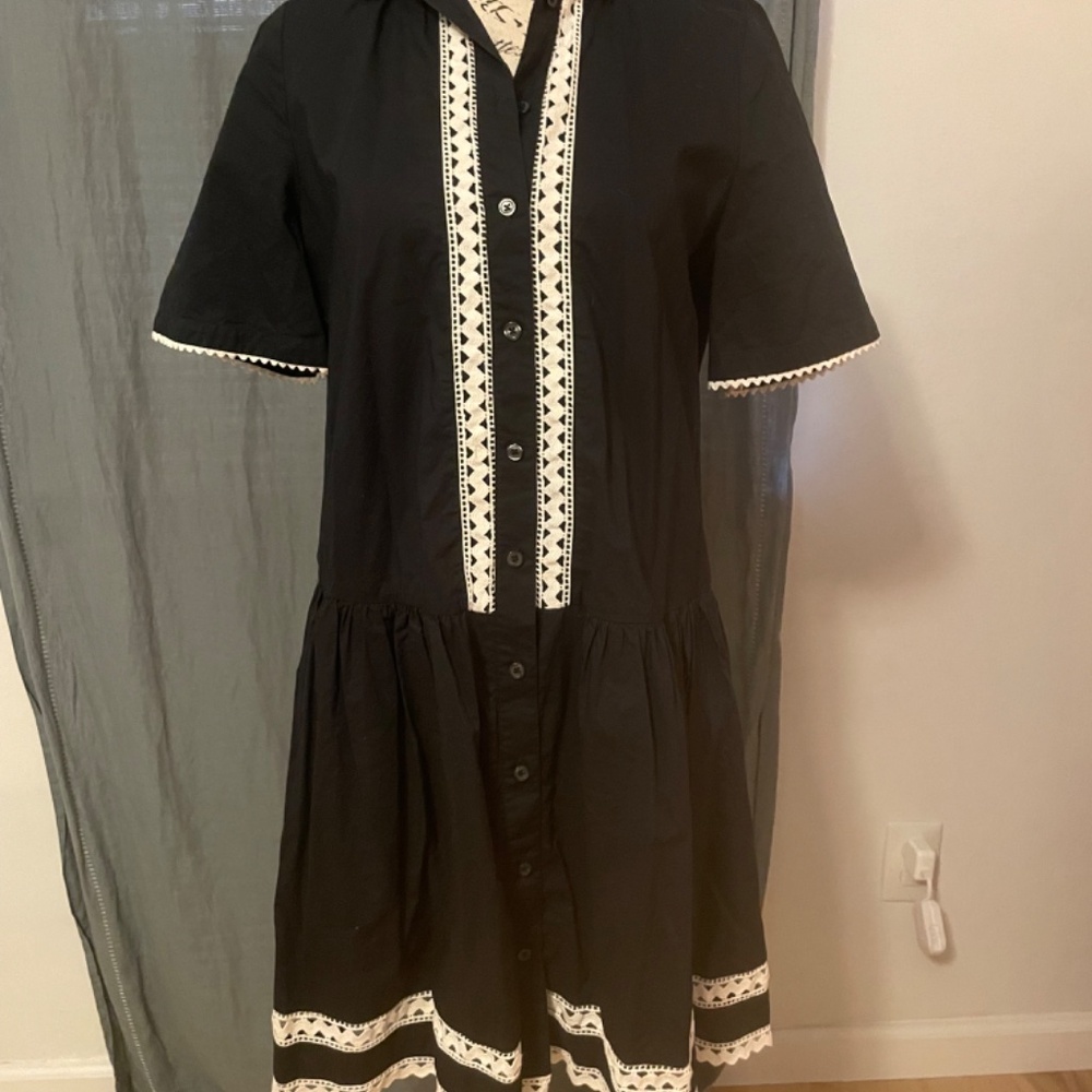 Dress - Picture 2 of 2